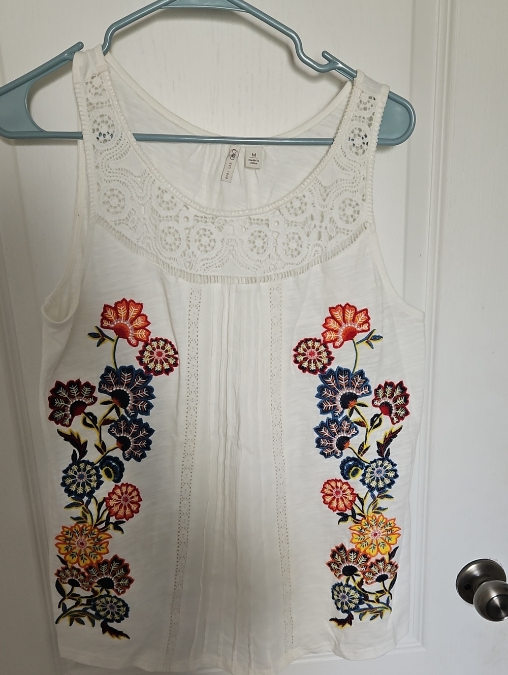 Cato White Tank Top with Multicolor Embroidered Floral Panels